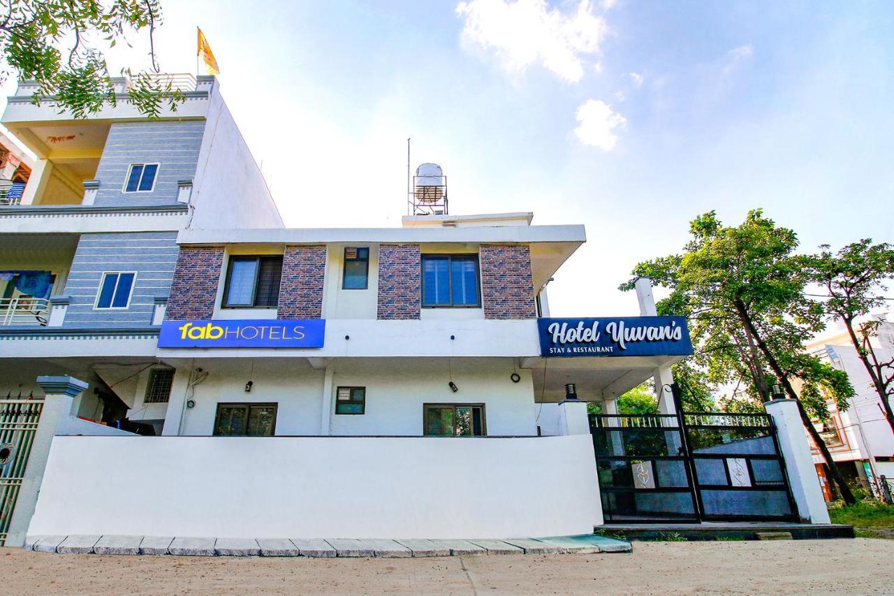 Fabexpress Yuvan Gouharganj Exterior photo